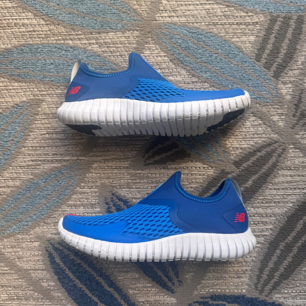 New Balance Big Boys Aqua Drift Slip On Water Shoe Size 5 Blue